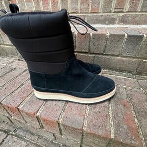 TOMS McKenna Black Puffer Boots Suede Winter Pull On‎ Womens Size 9